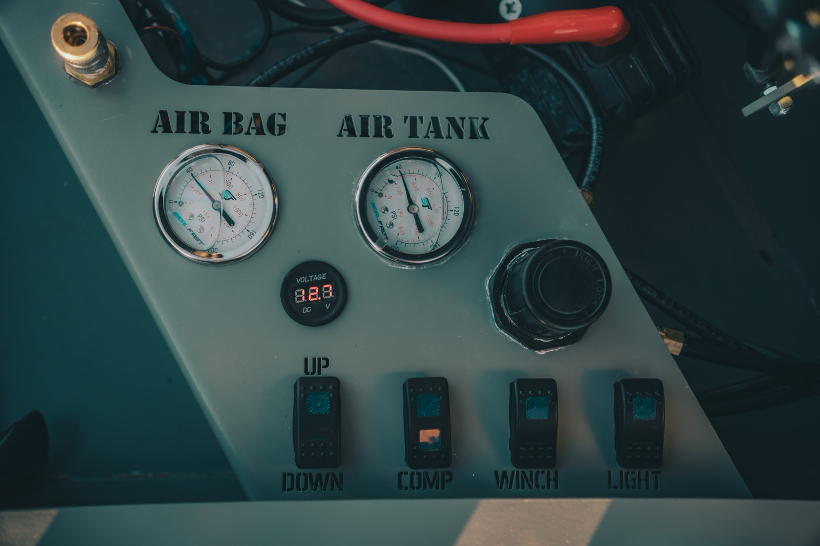 Air tank trailer service support at Axia Trailer Co.